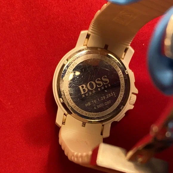 Hugo Boss White -Out Watch collection was just fixed new battery and - Picture 3 of 9